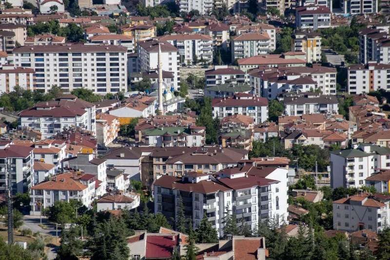 Two Markets, Two Trajectories: Why Şanlıurfa's Real Estate Surge Is Leaving American Property Gains in the Dust